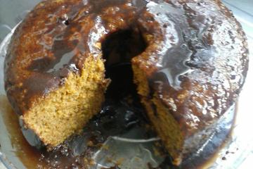 Bolo de cenoura com açúcar mascavo