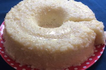 Bolo de tapioca cremoso (não vai ao forno)