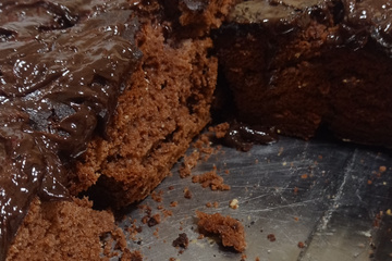 Bolo de chocolate simples