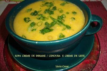 Sopa de inhame, cenoura e creme de leite