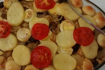 Bacalhau assado com batatas
