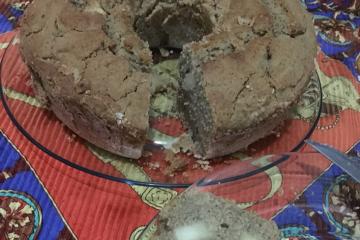 Bolo de chocolate com farinha de arroz: receita fit sem glúten