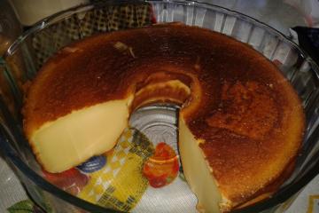 Bolo da Moça (bolo de leite condensado)