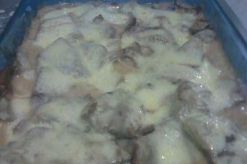 Bife ao creme de cebola