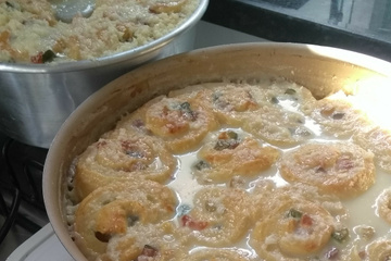 Rosca de frutas cristalizadas com uva passas