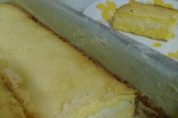 Bolo cremoso de liquidificador