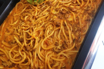 Macarrão com carne moída