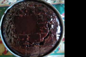 Bolo de chocolate muito fácil