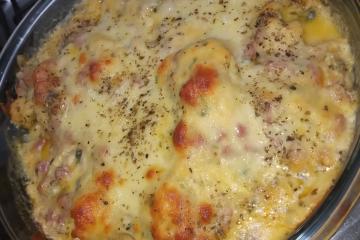 Couve-flor gratinada com molho branco e queijo