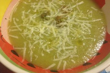 Sopa de brócolis