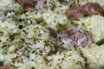 Couve-flor com presunto e mussarela