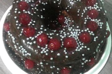 Bolo maravilhoso de chocolate e doce de leite