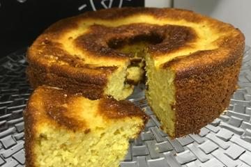 Bolo de milho com aveia