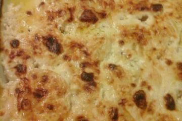 Batata gratinada cozida no leite