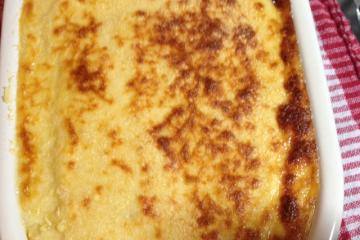 Escondidinho de mandioca com carne moída