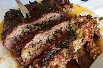 Fraldinha recheada com linguiça e farofa