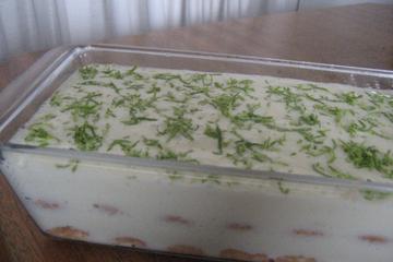 Pavê de limão com leite em pó