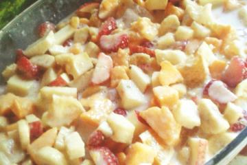 Salada de Frutas Cremosa