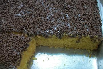 Bolo de cenoura com brigadeiro mole