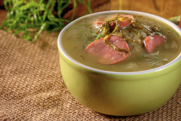 Caldo verde simples sem batata ainda mais cremoso e nutritivo
