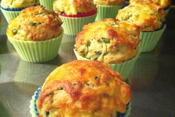 Muffin de espinafre e queijo feta