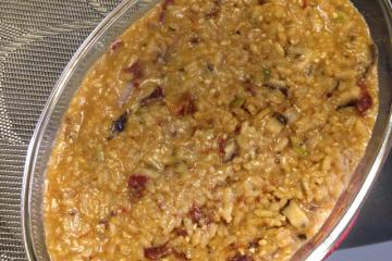 Receita de Risoto de frango desfiado com tomate seco, enviada por