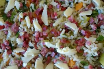Arroz cremoso tropical com calabresa