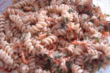 Salada de macarrão
