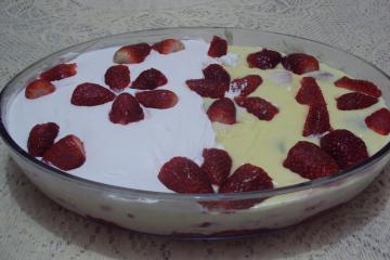 Torta gelada de morango