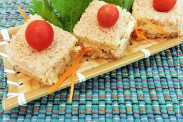 Mini sanduíche de atum da ABIMAPI