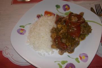 Lombo ao molho de champignon e tomate seco