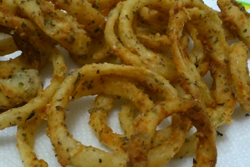 Petiscos tipo Cebolitos