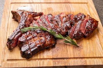 Além da costelinha e da coxa de frango: essas são as melhores carnes para assar na airfryer, segundo o TudoGostoso
