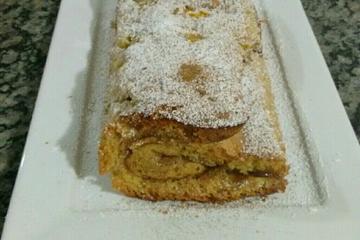 Rocambole de banana