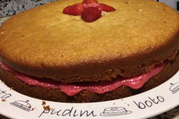 Bolo de Baunilha