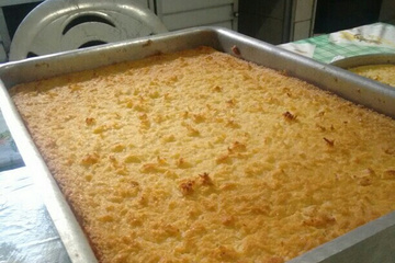 Bolo de macaxeira ou aipim