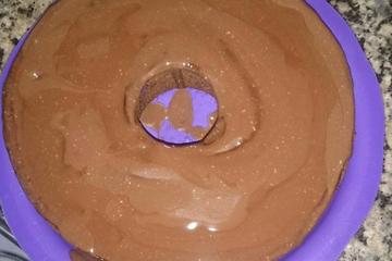 Bolo de chocolate com creme de café com chocolate