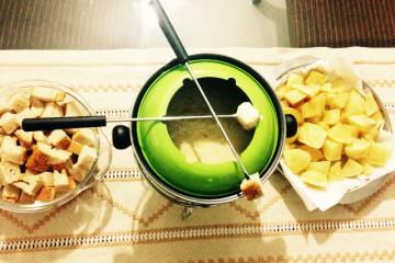 Fondue de queijo simples