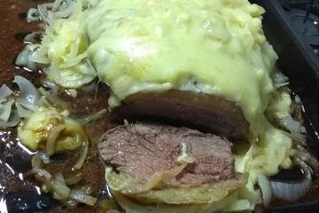 Picanha com queijo e cebola na manteiga