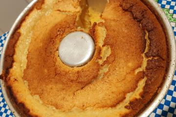 Bolo de fubá cremoso