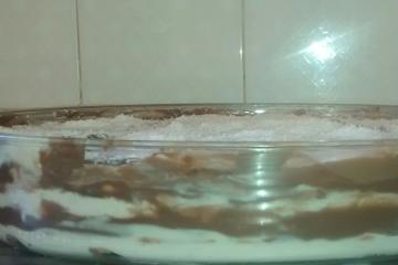 Pavê de chocolate preto e chocolate branco