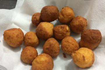 Bolinho de queijo vapt vupt
