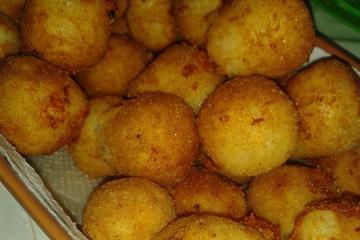 Bolinha de queijo
