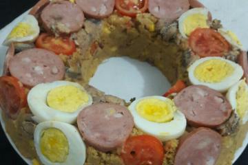 Cuscuz à paulista de linguiça calabresa