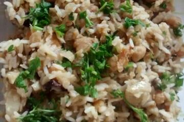 Arroz português com grão-de-bico