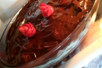 Pavê de chocolate e morango