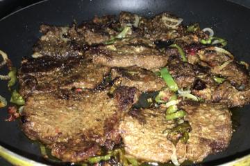 Bife na panela de pressão