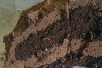 Bolo mousse de chocolate