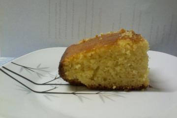 Bolo de laranja molhadinho