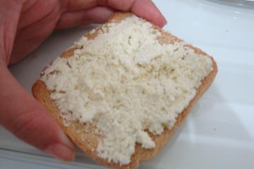 Patê rápido de queijo coalho